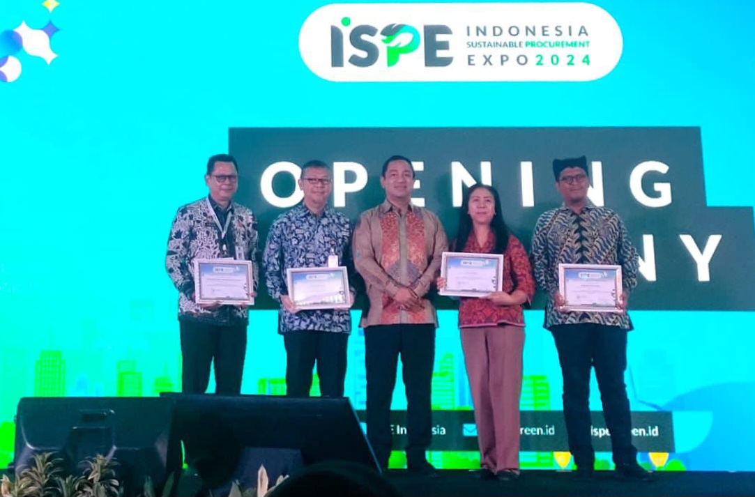 Banyuwangi meraih penghargaan dalam ajang IPSE 2024 (foto: istimewa)