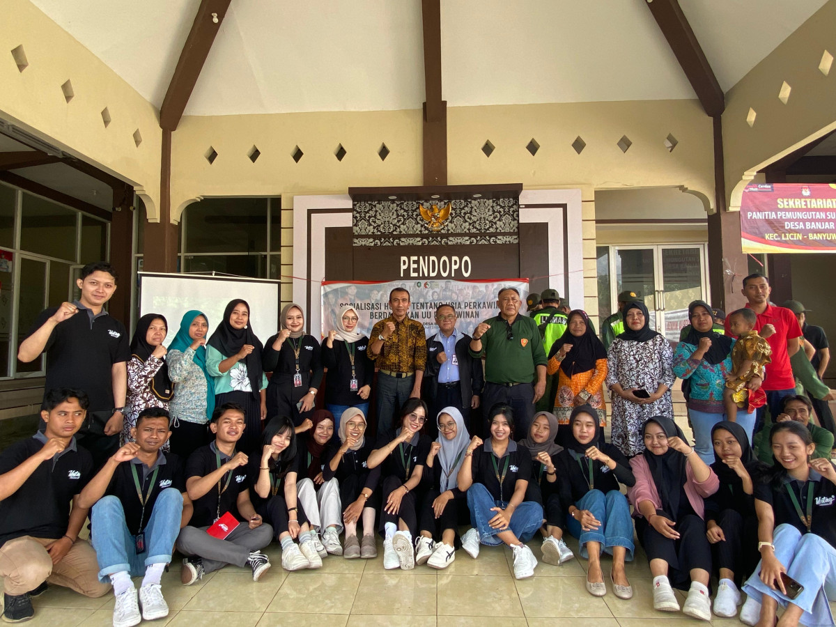 Sosialisasi Hukum tentang usia perkawinan dilaksanankan Mahasiswa KKN Untang Banyuwangi di Desa Banjar, Kecamatan Licin, Kabupaten Banyuwangi Jumat (12/7/2024).