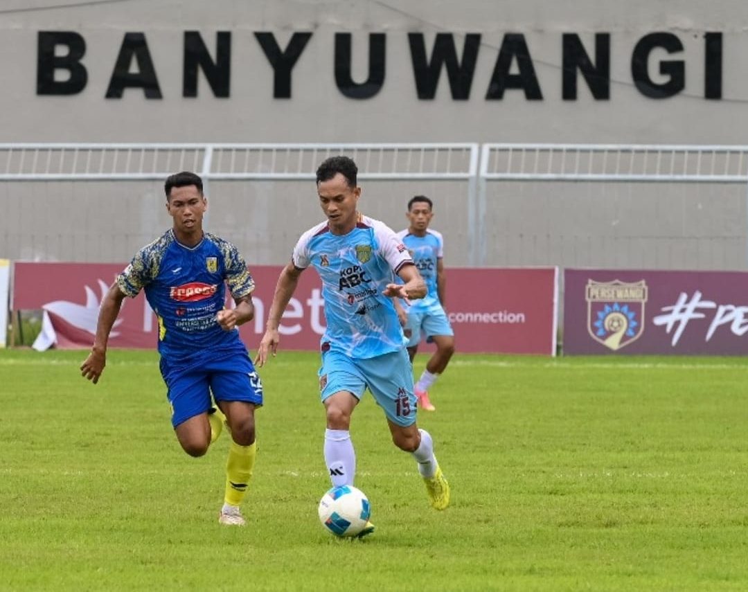Penyerang Persewangi Banyuwangi, Maldini Pali kembali menjadi starter di laga perdana putaran 32 besar melawan Persesa Sampang, Senin (20/1/2025)