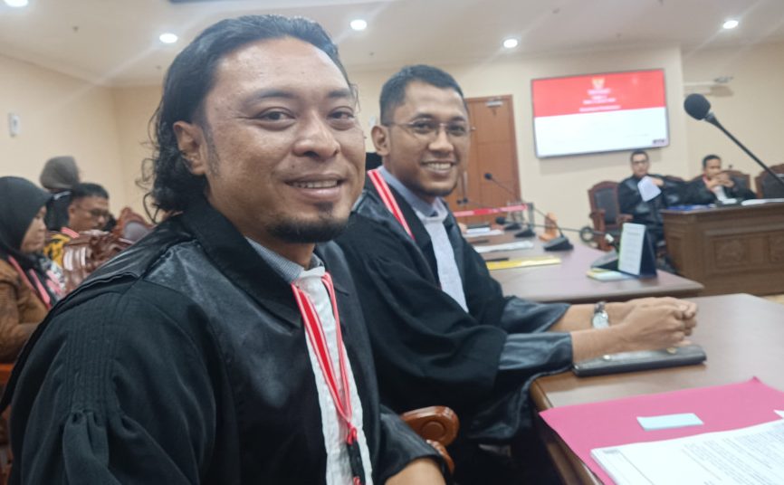 Tim Kuasa Hukum , Ipuk-Mujiono, M. Yusuf Febri Budiyantoro